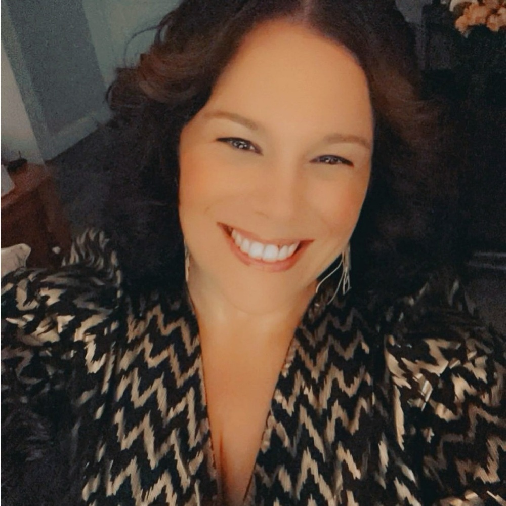 Meet your Posher, Cindy